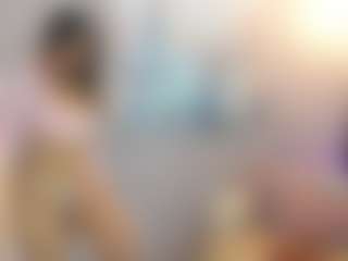 Gia Watsonn's Live Sex Cam Show