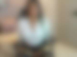 Gia Watsonn's Live Sex Cam Show