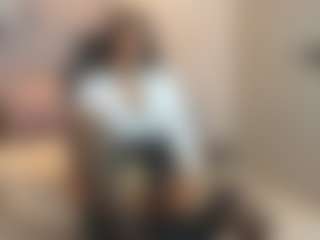 Gia Watsonn's Live Sex Cam Show