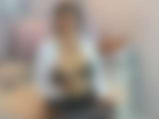 Gia Watsonn's Live Sex Cam Show
