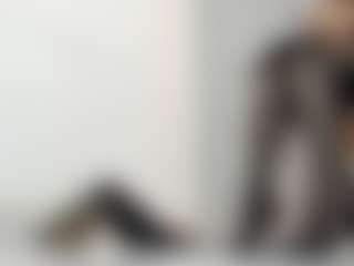 Live cam show with Gia Watsonn - Twerk Latina on Camsoda | colombia