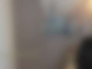 Live cam show with Gia Watsonn - Fingering on liverealitysex.com
