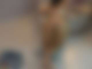 Gia Watsonn's Live Sex Cam Show