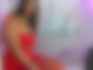 Live cam show with Gia Watsonn - Lush MILF on Soda Cam
