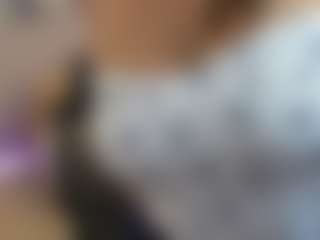 Gia Watsonn's Live Sex Cam Show