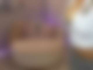 Gia Watsonn's Live Sex Cam Show