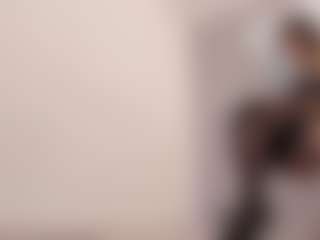 Live cam show with Gia Watsonn - Fingering on Camsoda