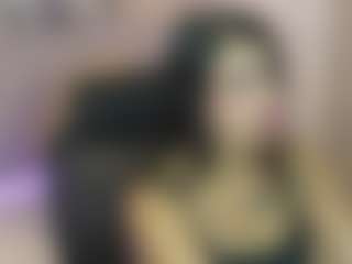 Gia Watsonn's Live Sex Cam Show