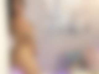 Gia Watsonn's Live Sex Cam Show