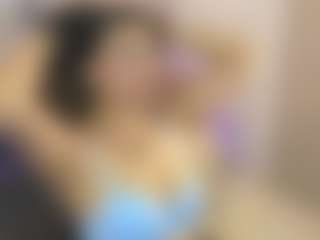 Gia Watsonn's Live Sex Cam Show