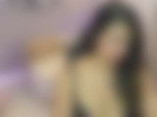 Gia Watsonn's Live Sex Cam Show