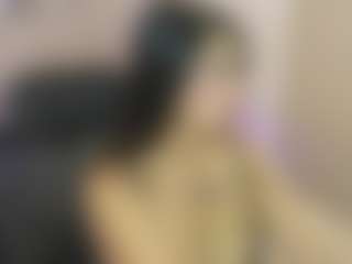 Gia Watsonn's Live Sex Cam Show