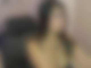 Gia Watsonn's Live Sex Cam Show