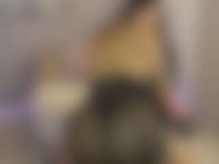 Gia Watsonn's Live Sex Cam Show