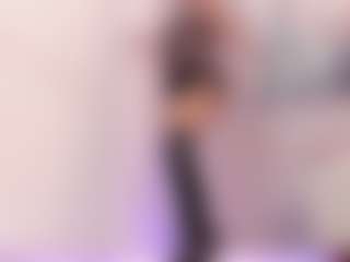 Gia Watsonn's Live Sex Cam Show