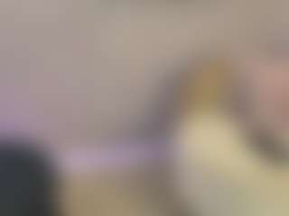 Gia Watsonn's Live Sex Cam Show