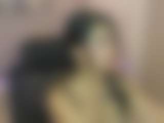 Gia Watsonn's Live Sex Cam Show