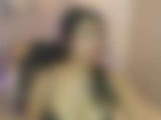 Gia Watsonn's Live Sex Cam Show
