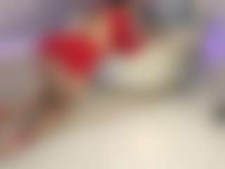 Gia Watsonn's Live Sex Cam Show