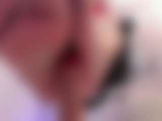 Live cam show with Gia Watsonn - Big Tits on camwithhim.com