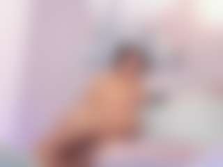 Gia Watsonn's Live Sex Cam Show