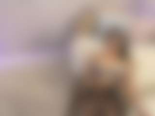 Live cam show with Gia Watsonn - Erotic Dance on Fling VIP Chat