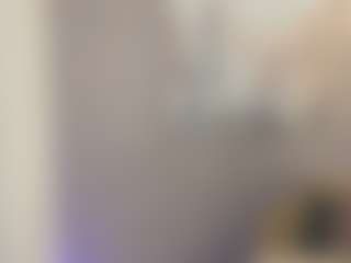 Gia Watsonn's Live Sex Cam Show