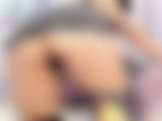 Gia Watsonn's Live Sex Cam Show
