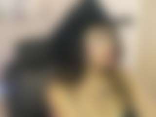 Gia Watsonn's Live Sex Cam Show