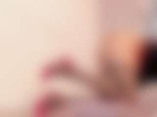 Gia Watsonn's Live Sex Cam Show