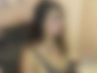 Live cam show with Gia Watsonn - Toys on 1on1-livenow