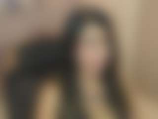 Gia Watsonn's Live Sex Cam Show
