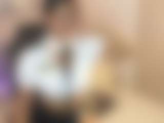 Gia Watsonn's Live Sex Cam Show