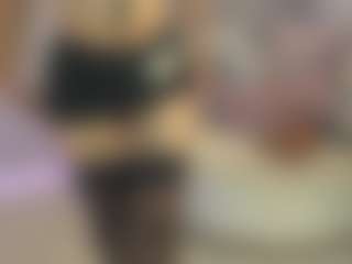 Gia Watsonn's Live Sex Cam Show