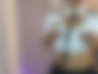 Live cam show with Gia Watsonn - BBW on Camsoda