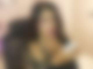 Gia Watsonn's Live Sex Cam Show