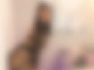 Gia Watsonn's Live Sex Cam Show