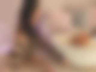 Gia Watsonn's Live Sex Cam Show