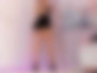 Gia Watsonn's Live Sex Cam Show