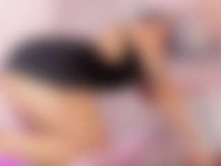 Gia Watsonn's Live Sex Cam Show