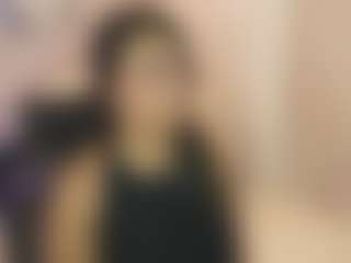 Gia Watsonn's Live Sex Cam Show