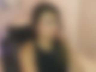 Gia Watsonn's Live Sex Cam Show
