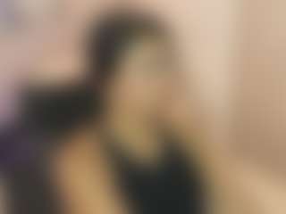 Gia Watsonn's Live Sex Cam Show