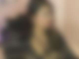 Gia Watsonn's Live Sex Cam Show