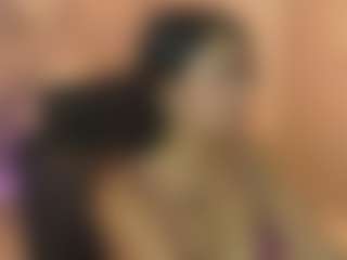 Gia Watsonn's Live Sex Cam Show