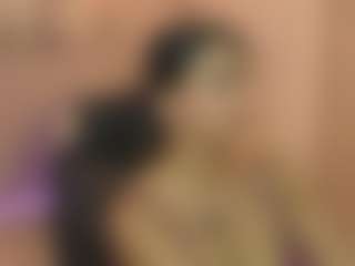 Gia Watsonn's Live Sex Cam Show