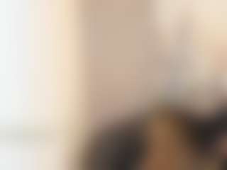 Gia Watsonn's Live Sex Cam Show