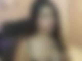Gia Watsonn's Live Sex Cam Show