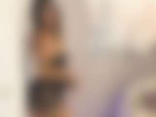 Gia Watsonn's Live Sex Cam Show