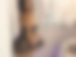 Gia Watsonn's Live Sex Cam Show